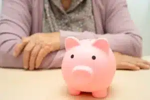 איך לבחור את הפנסיה המתאימה ל־2026 – המדריך המקיף שלך